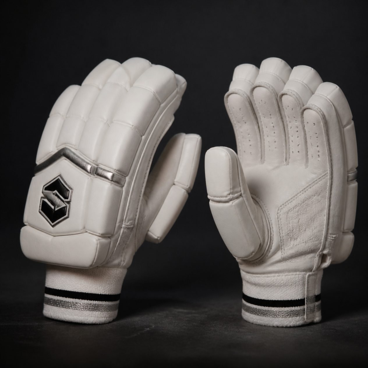 Pro batting gloves